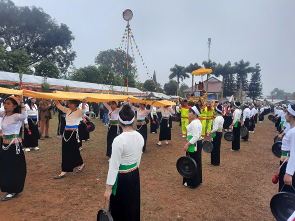 Lễ hội Khai mùa Mường Thàng